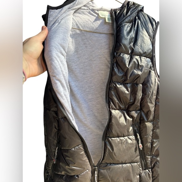 Tangerine Charcoal Gray Puffer Vest with Hood - Picture 4 of 8